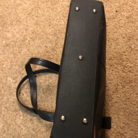 COPY - NWT concealed carry black purse in excellent shape - Picture 11 of 12